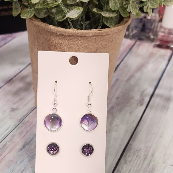 Chic Silver and Purple Earrings Set - Picture 9 of 10